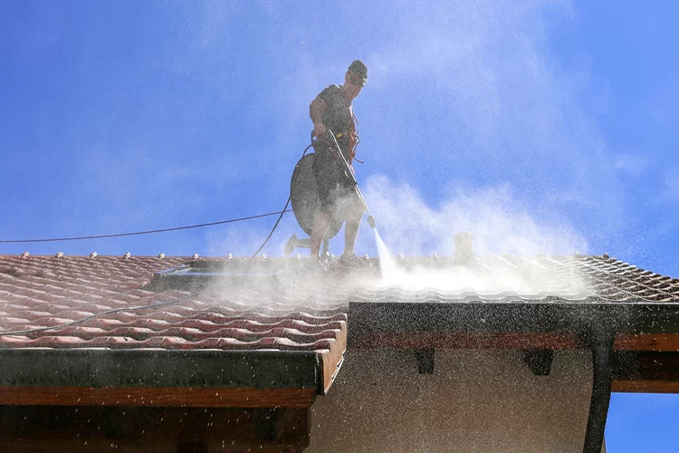 Macclesfield roof cleaning
